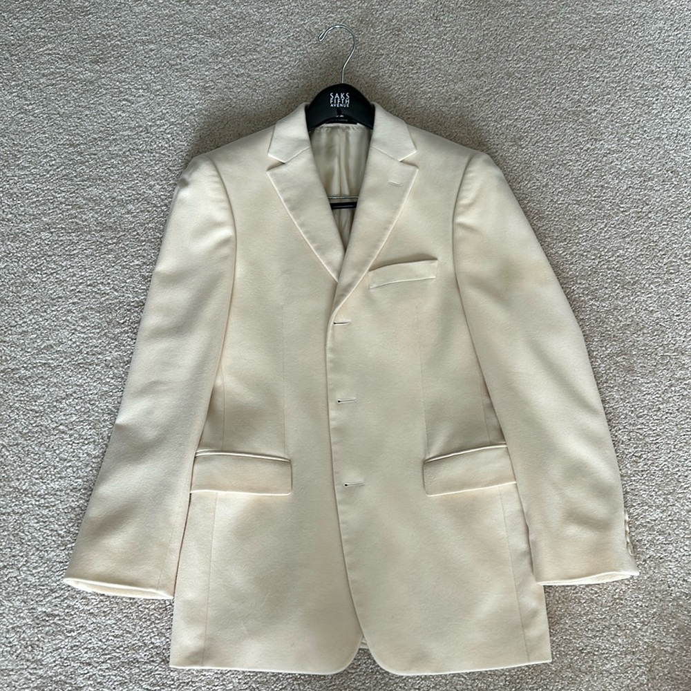 HUGO BOSS Loro Piana cashmere Saks jacket. AMAZING creamy soft fabric